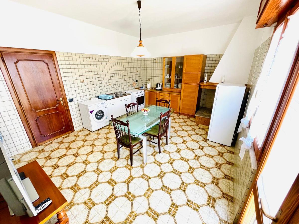 풀라 Sa Domu Zara - Ampia Casa Con Terrazzo 빌라 외부 사진